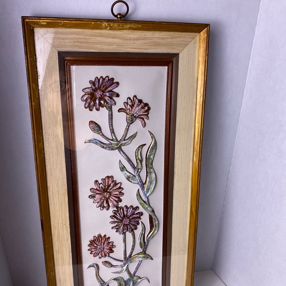 VTG Turner Wall Accesories 'Seasons' Summer | 3D Emboss Roses Chicago